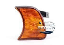 BMW BMW E34 Si̇Nyal Sari Sol OEM 63131384033-63131384031