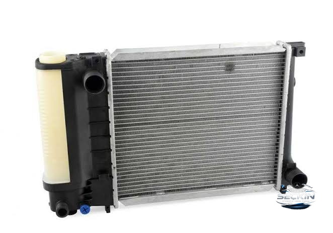 BMW BMW E30 M40 Radyatör Mekanik 380x328x40 OEM 17111719024
