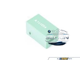 BMW BMW E36 Role OEM 61361388545