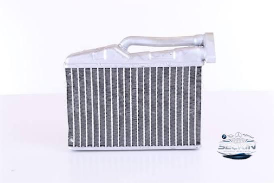 BMW BMW E39 E53 2002-2009 vogue Kalorifer Radyatörü OEM 64118385562 OEM 64118385562JEF000040