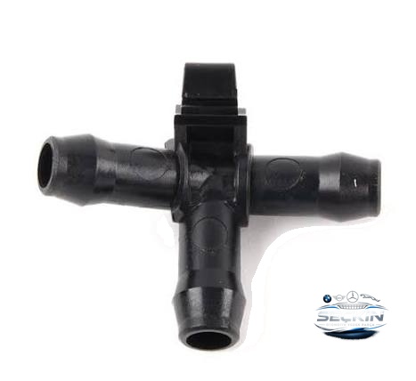 BMW BMW E46 Far Fi̇Ski̇Ye Bağlanti T Rekoru OEM 61678377457