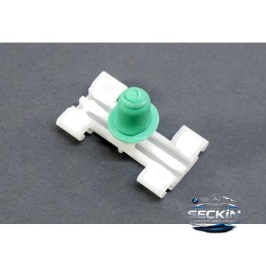 BMW BMW E46 Kapı Çıta Klipsi OEM 51138231130
